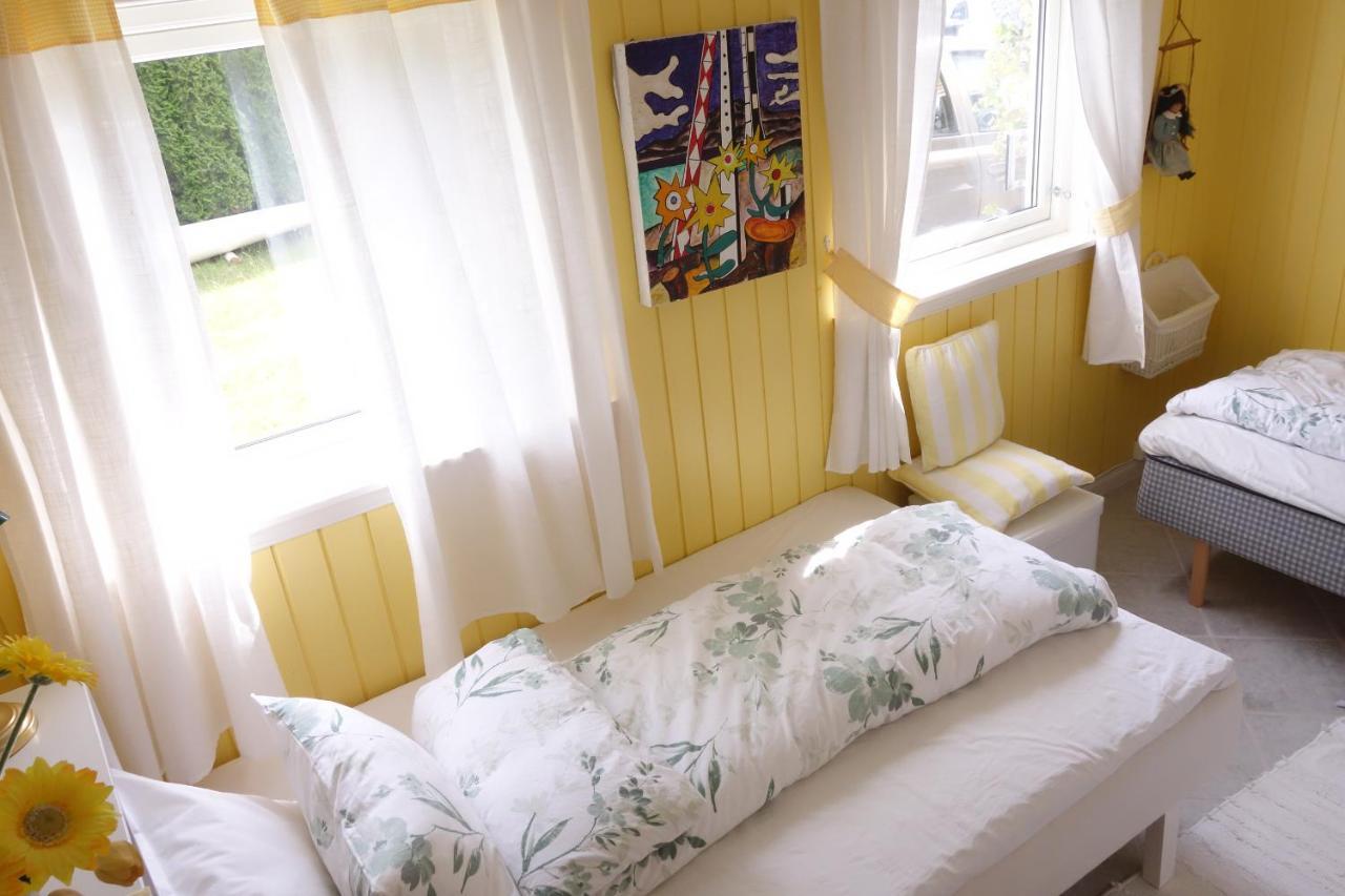 Risor Bed & Breakfast, Randvik Strand Buitenkant foto